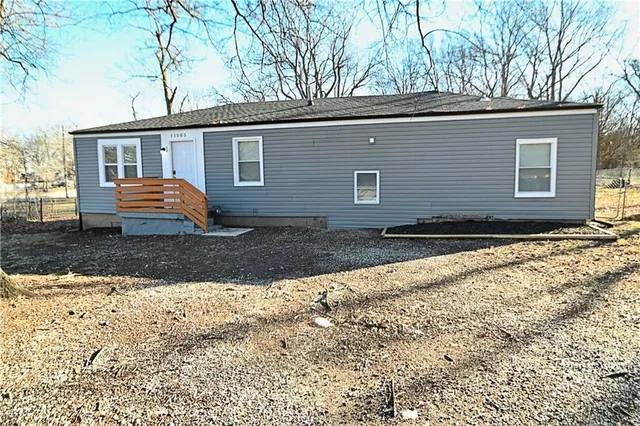 $199,900 | 11505 Grandview Road, Kansas City, MO 64137