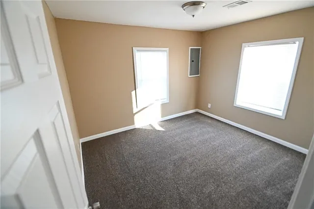 $199,900 | 11505 Grandview Road, Kansas City, MO 64137