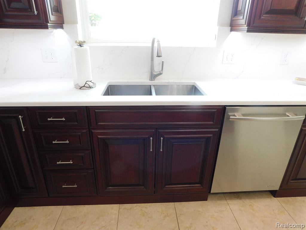 966 Monterey Ln. Rochester Hills, MI 48307 - Photo 58 of 79
