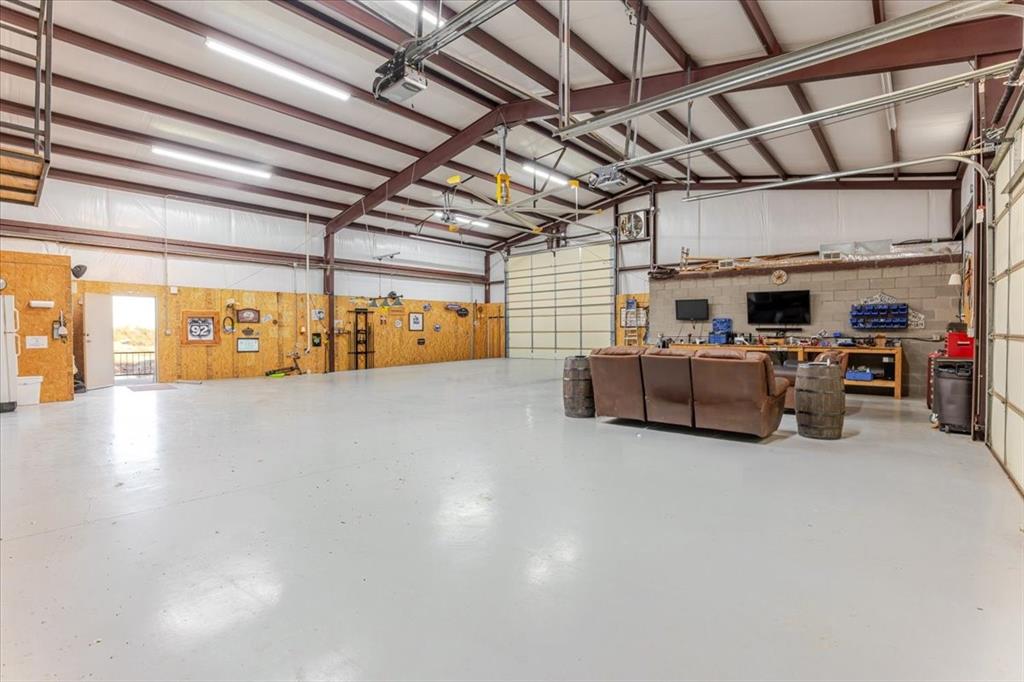 2117 Highway 6 Cisco, TX 76437 - Photo 20 of 35 a living room with furniture