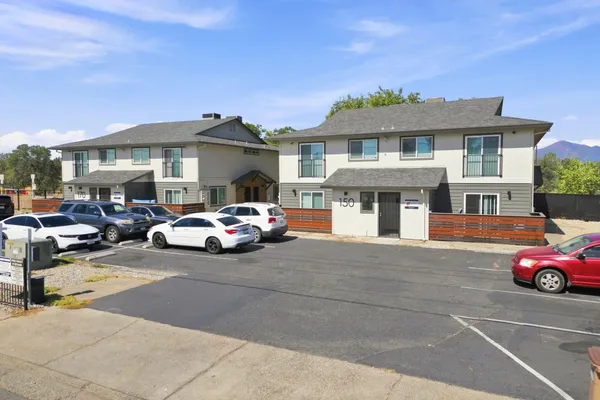 $1,425,000 | 150-170 Masonic Avenue, Redding, CA 96003