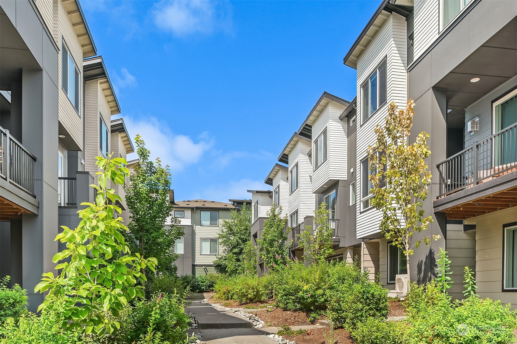 616 237th Place Southeast, Unit B Bothell, WA 98021 - Photo 2 of 33 a view of buildings