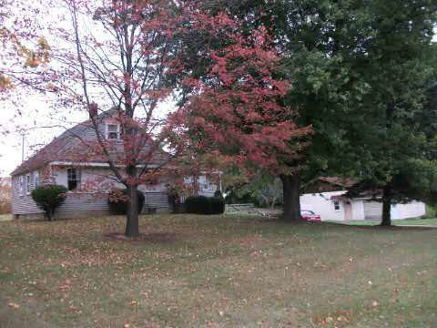 9034 Van Cleve Road Vassar, MI 48768 - Photo 5 of 11 20386638-4.JPG