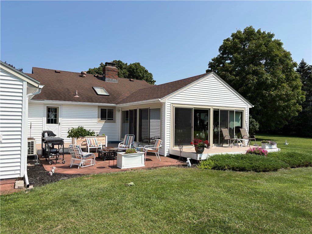 453 Palmer Road Riga, NY 14428 - Photo 16 of 48 Gallery Image 16