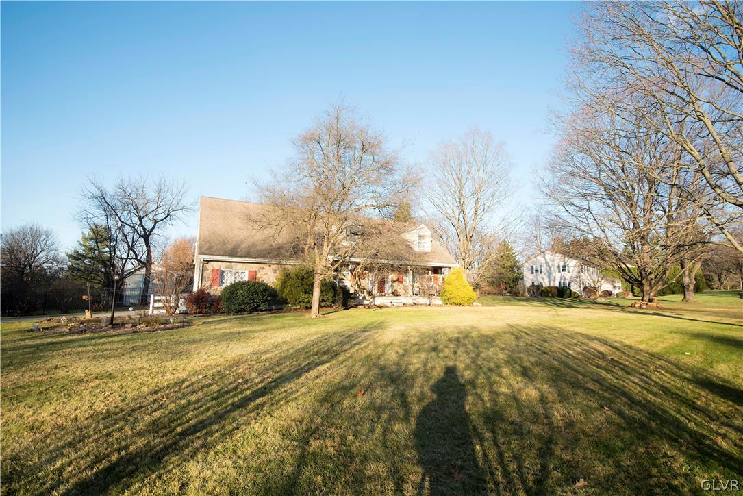 790 Wedgewood Road Bethlehem, PA 18017 - Photo 3 of 50 Corner Lot- Over Half acre!