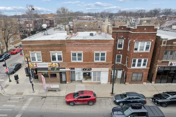 $370,000 | 5411 West North Avenue, Chicago, IL 60639