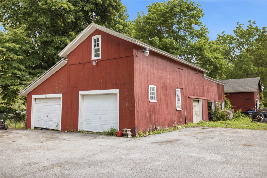 9283 South Street Road Le Roy, NY 14482 - Photo 23 of 34