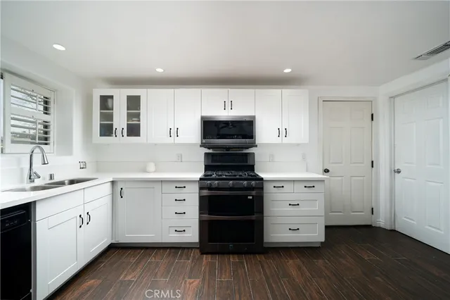 $1,089,000 | 2076 North Mori Lane, Orange, CA 92867