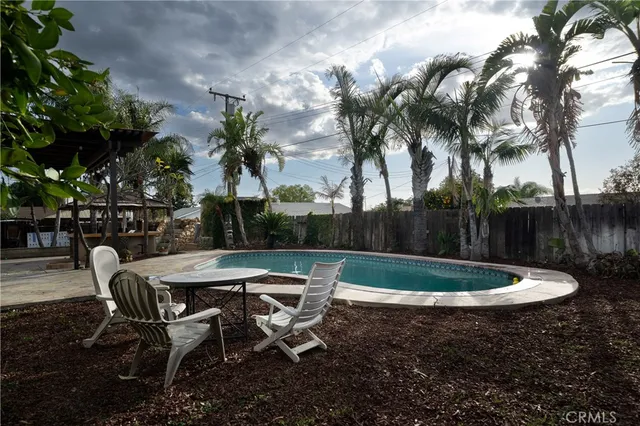 $1,089,000 | 2076 North Mori Lane, Orange, CA 92867