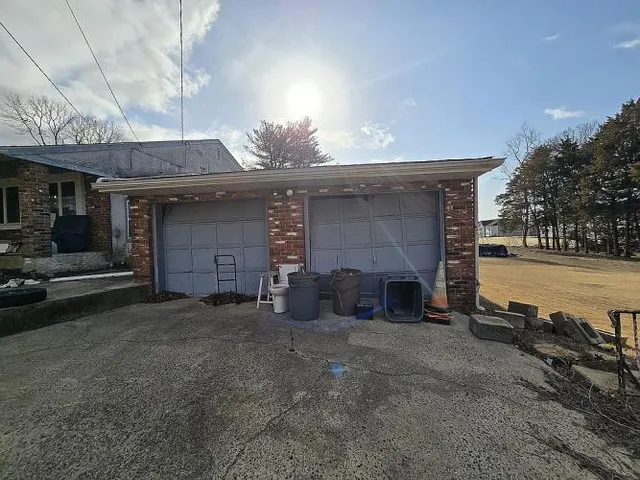 $350,000 | 64 Evergreen Avenue, Blackwood, NJ 08012