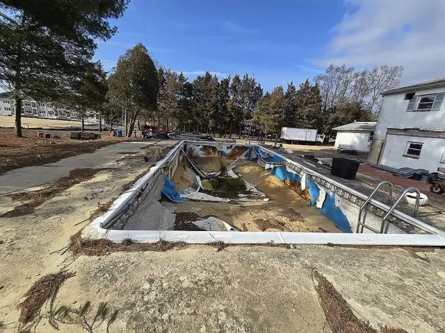 $350,000 | 64 Evergreen Avenue, Blackwood, NJ 08012