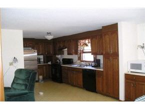 256 Lane Road Chester, NH 03036 - Photo 4 of 9