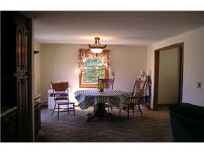 256 Lane Road Chester, NH 03036 - Photo 5 of 9