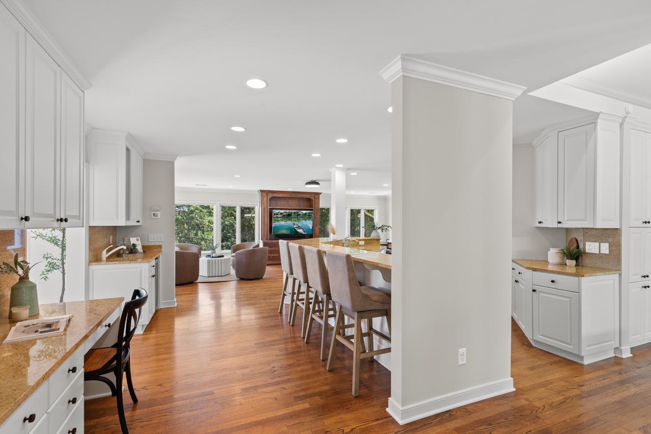 7011 Willow Creek Road Eden Prairie, MN 55344 - Photo 23 of 80