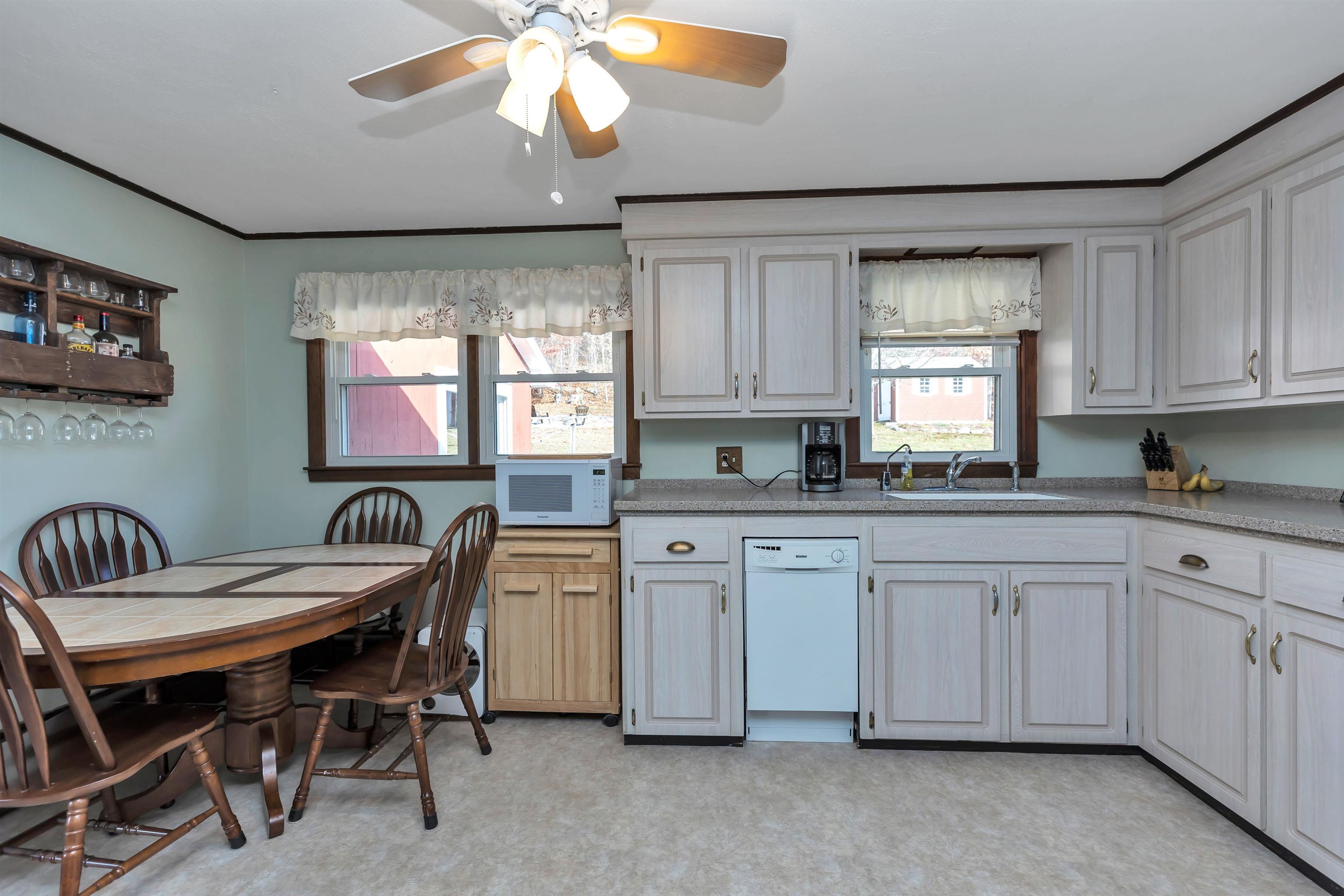 180 East Dunbarton Road Goffstown, NH 03045 - Photo 14 of 36