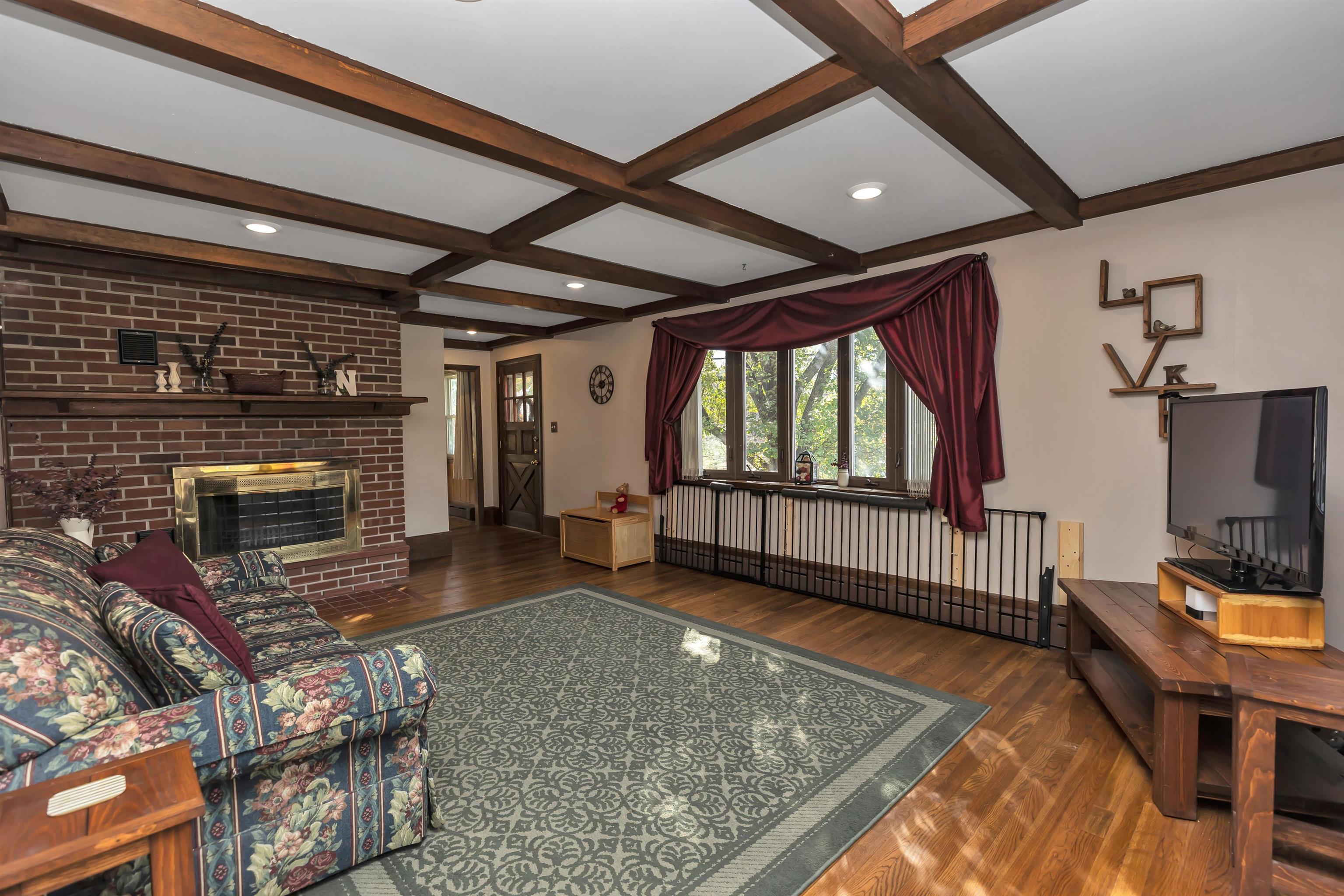 180 East Dunbarton Road Goffstown, NH 03045 - Photo 16 of 36