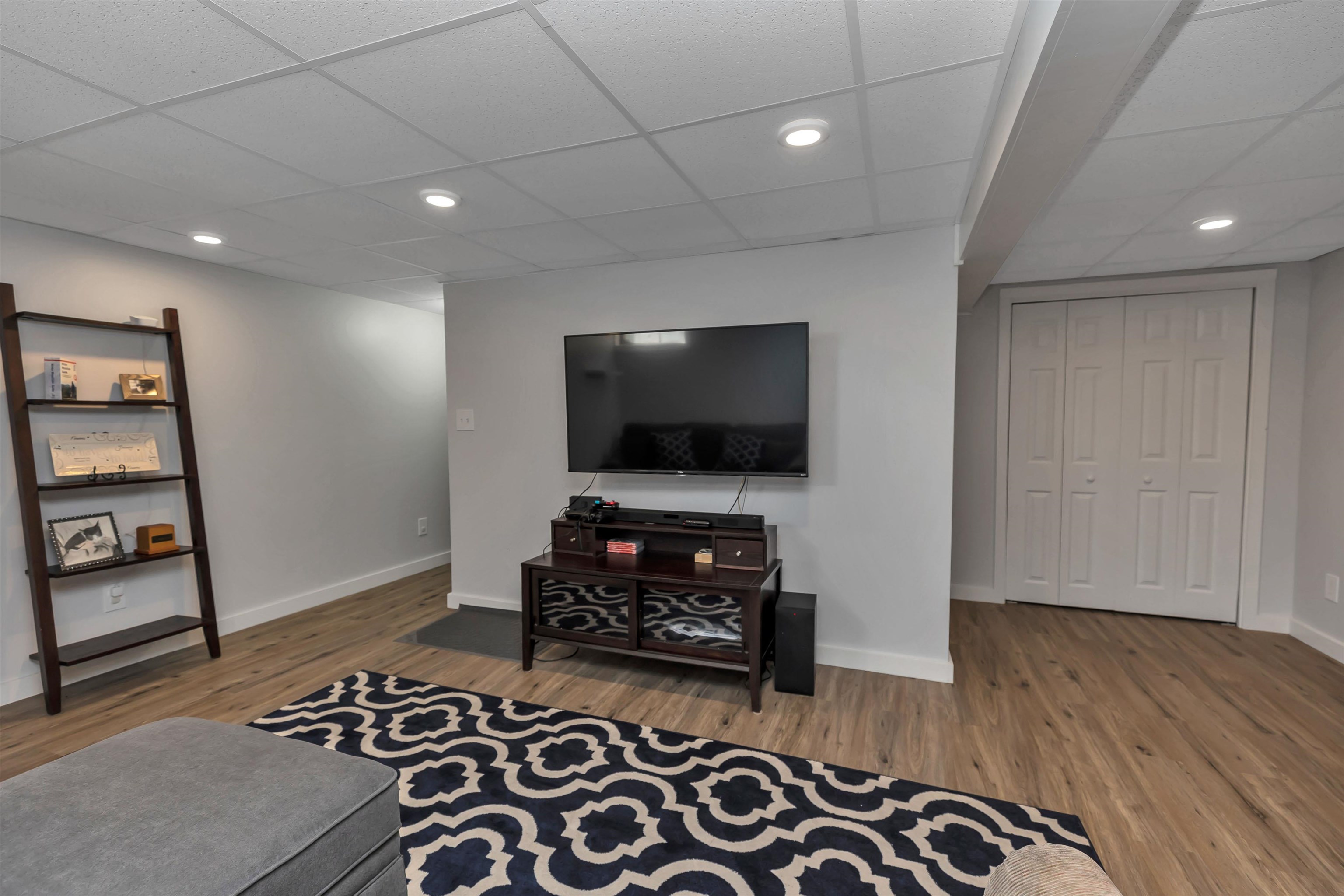 180 East Dunbarton Road Goffstown, NH 03045 - Photo 27 of 36