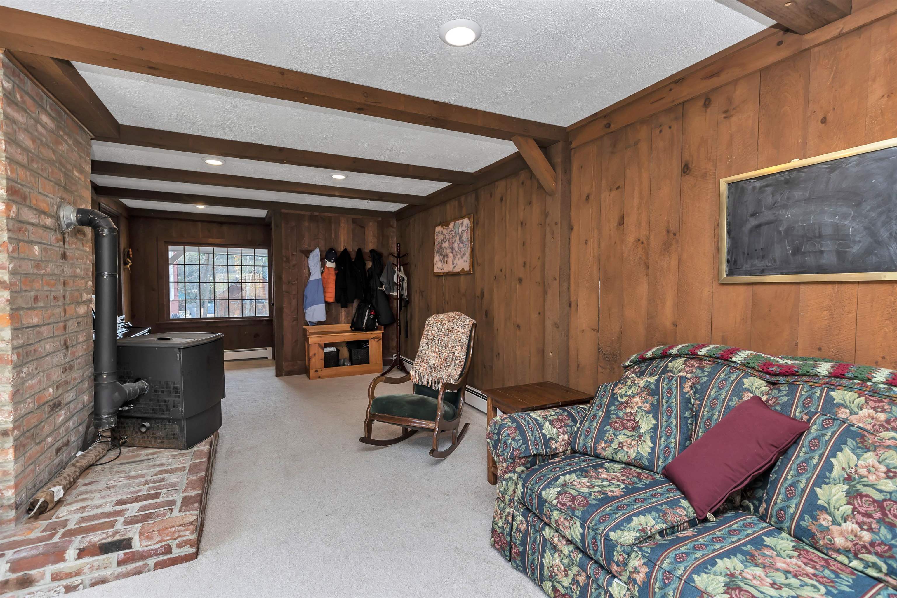180 East Dunbarton Road Goffstown, NH 03045 - Photo 8 of 36