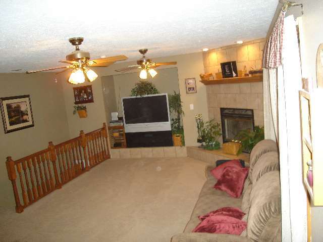 104 Rr 1 (osgood) Kenney, IL 61749 - Photo 4 of 7