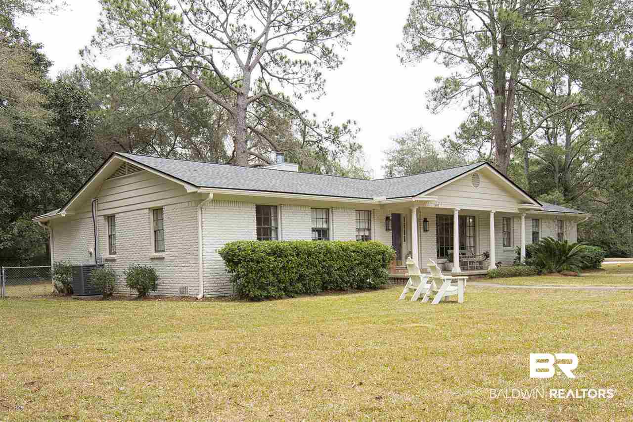 595 Hancock Road Fairhope, AL 36532 - Photo 3 of 33