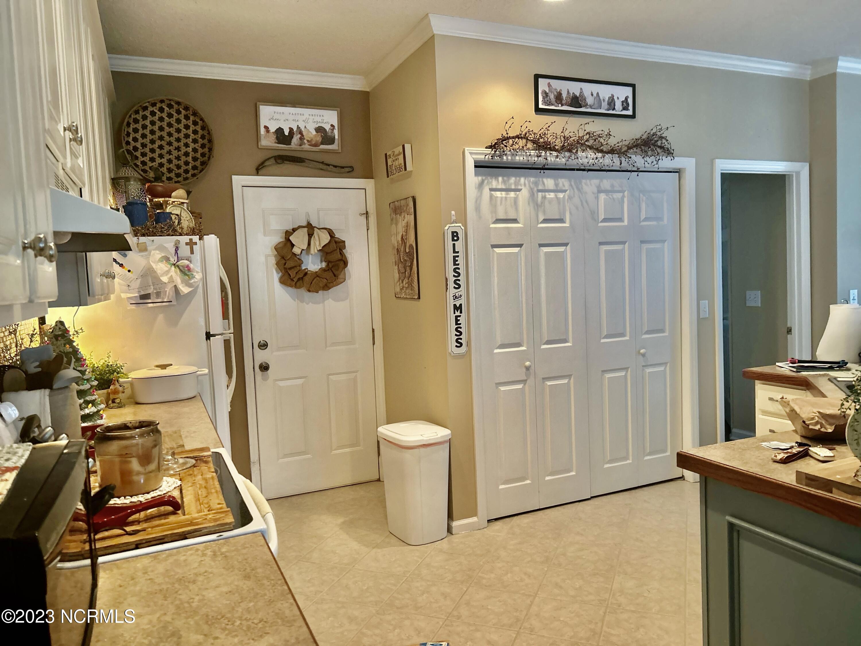 611 Inman Lake Road Whiteville, NC 28472 - Photo 11 of 20 IMG_4709