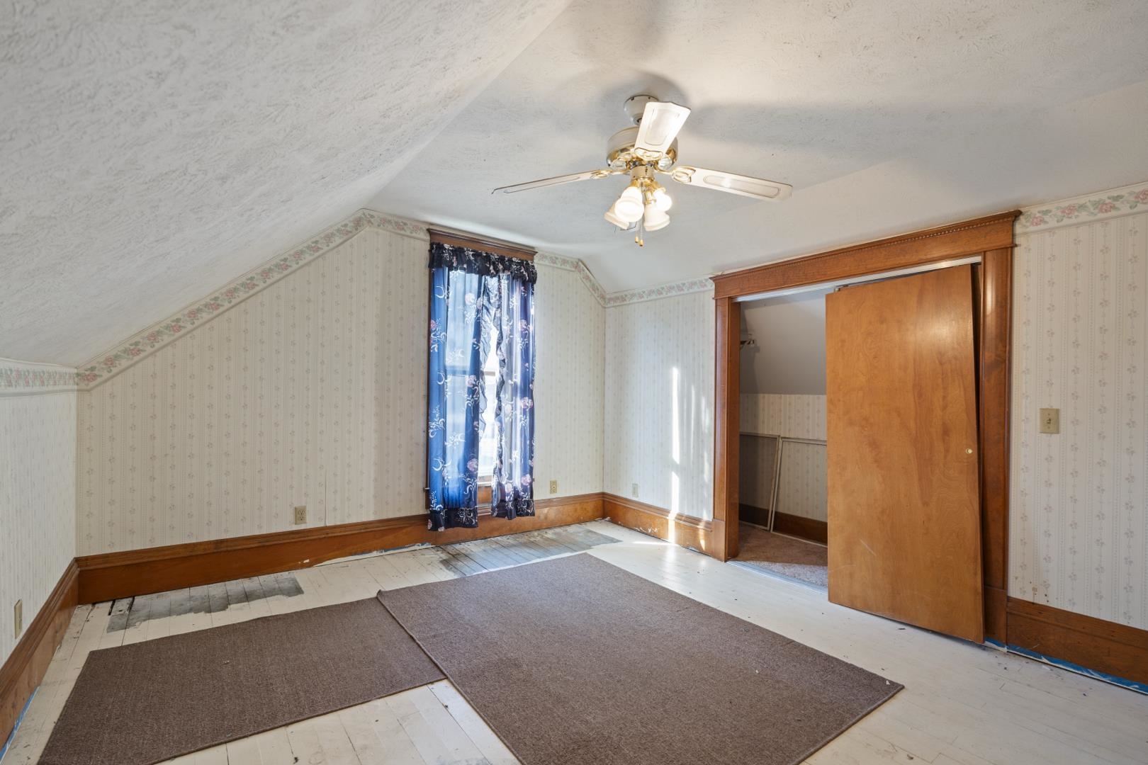 105 East Section Street Claypool, IN 46510 - Photo 17 of 24