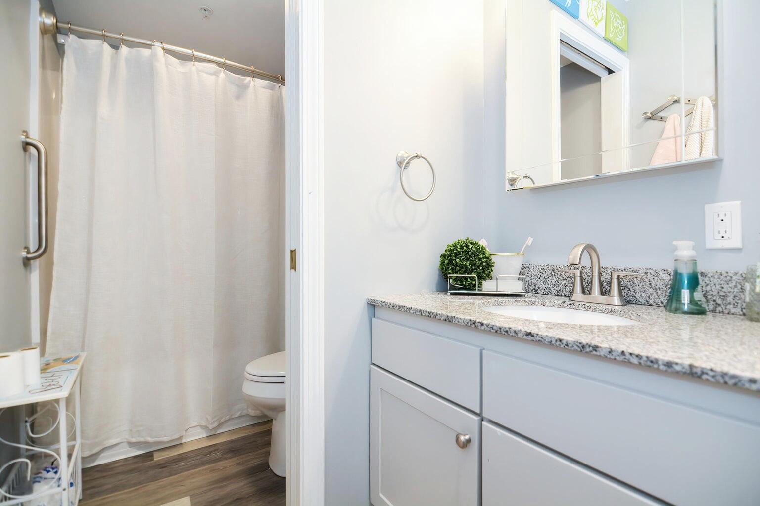 952 Post Road, Unit 7 Wells, ME 04090 - Photo 16 of 36 main bathroom_inPixio