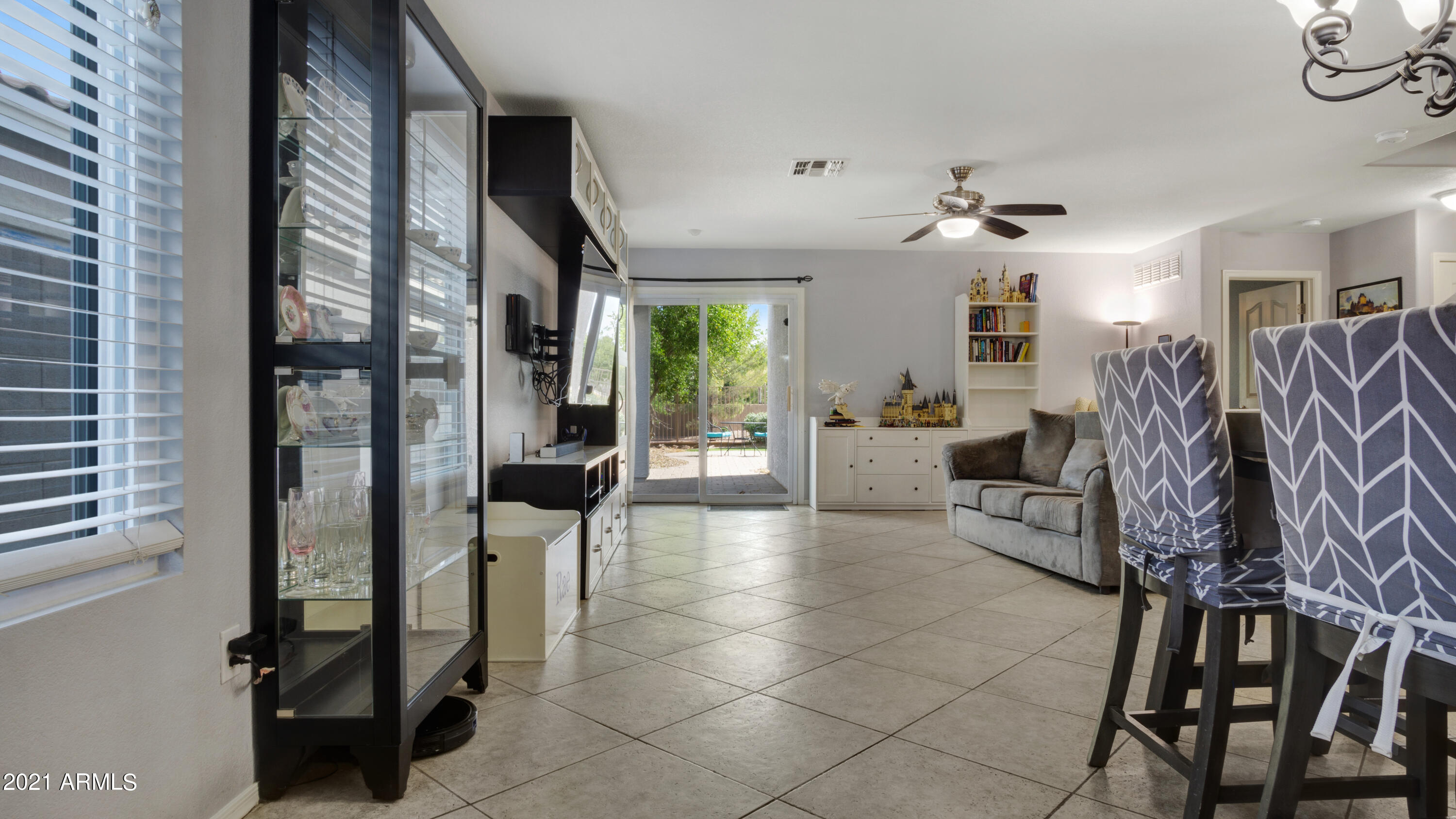 2771 South Sailors Way Gilbert, AZ 85295 - Photo 13 of 38 Interior3