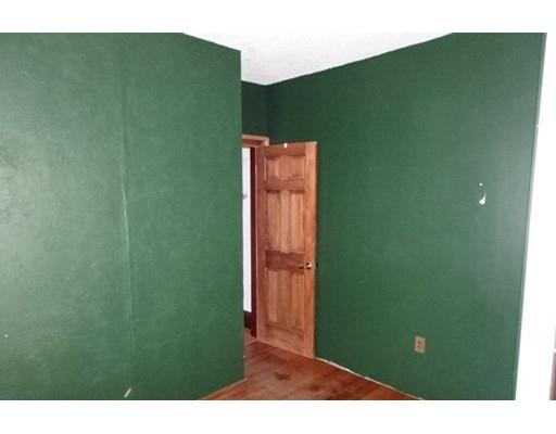 126 Jasper Street Springfield, MA 01109 - Photo 11 of 14 a view of outdoor space