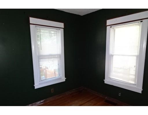 126 Jasper Street Springfield, MA 01109 - Photo 10 of 14 a view of an empty room and a window