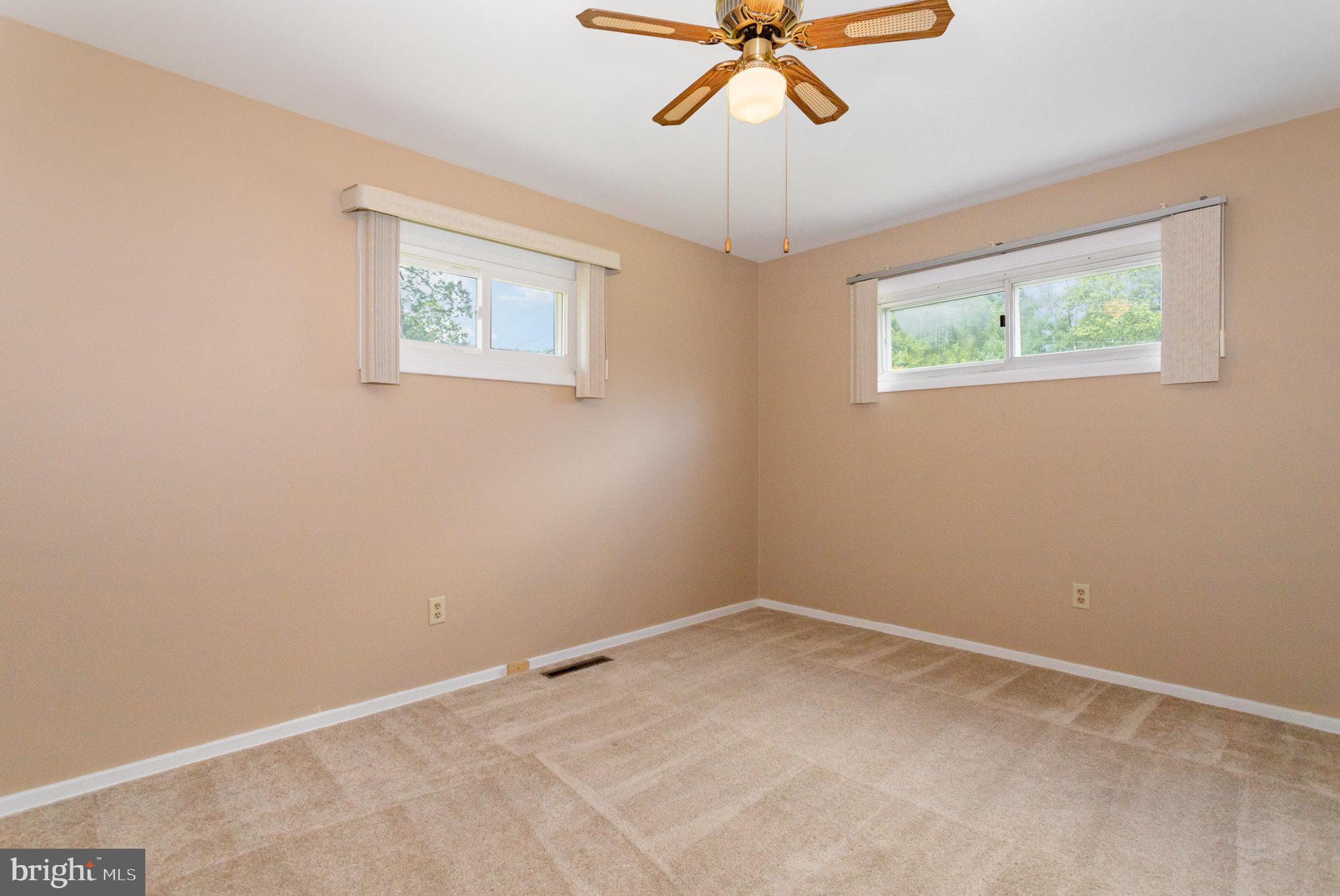 914 Valley Road Enola, PA 17025 - Photo 8 of 30 Gallery Image 8