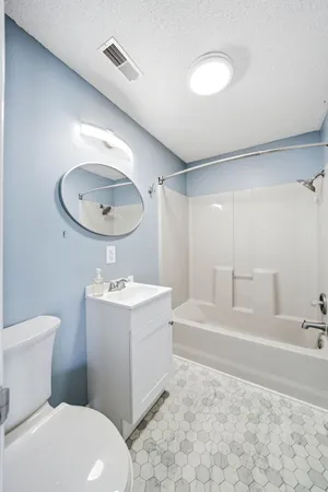 $469,900 | 107 Mechanic Street North, Lynchburg, TN 37352