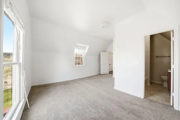 $469,900 | 107 Mechanic Street North, Lynchburg, TN 37352