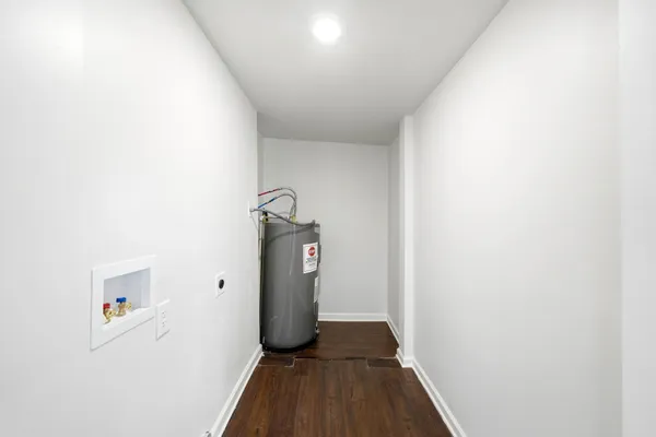 $469,900 | 107 Mechanic Street North, Lynchburg, TN 37352