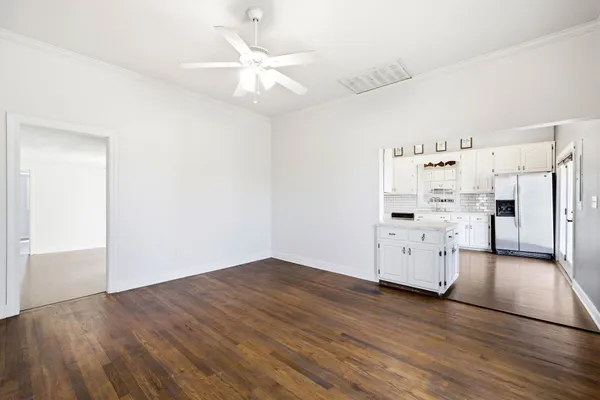 $469,900 | 107 Mechanic Street North, Lynchburg, TN 37352