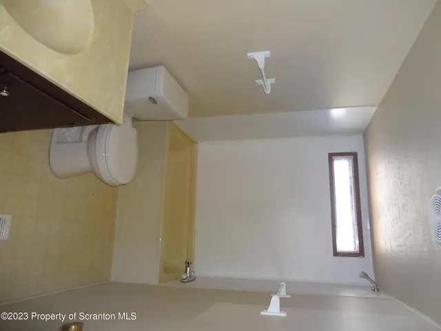 $69,900 | 16 Circle Drive, Lake Ariel, PA 18436