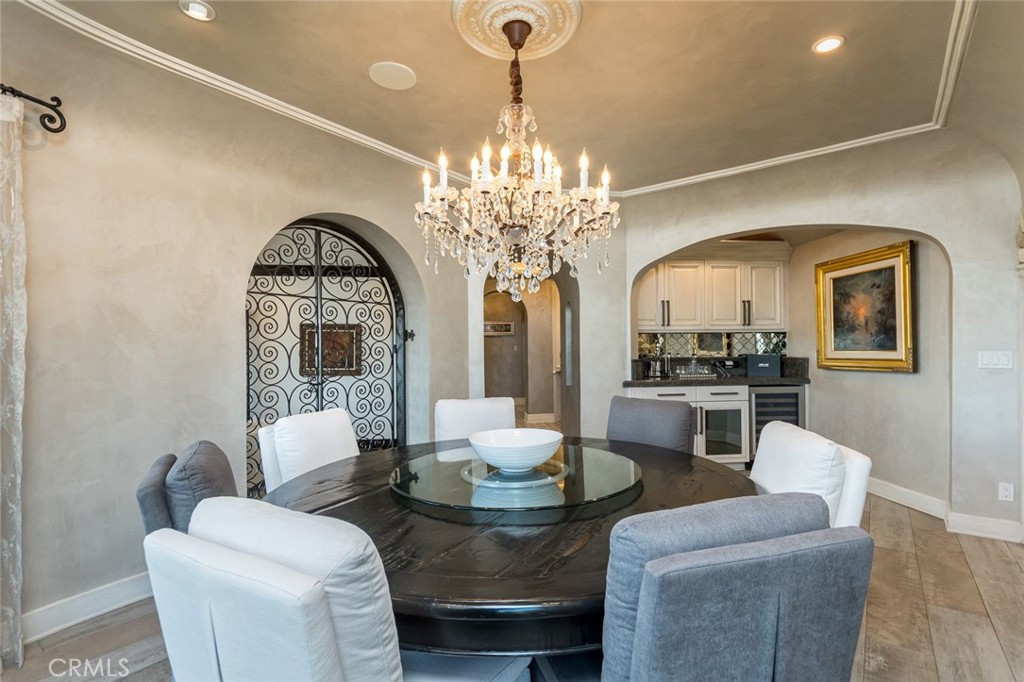330 Kempton Road Glendale, CA 91202 - Photo 18 of 75 Gallery Image 18
