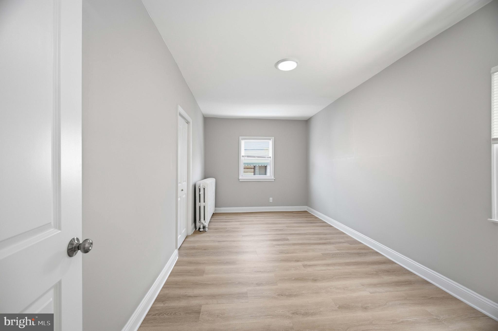 2139 South 15th Street Philadelphia, PA 19145 - Photo 18 of 33 Bedroom 1