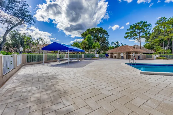 $3,600 | 602 Sabal Palm Lane, Palm Beach Gardens, FL 33418