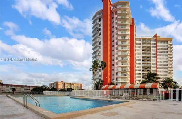 $1,600 | 1301 Northeast Miami Gardens Drive, Unit 202W, Miami, FL 33179