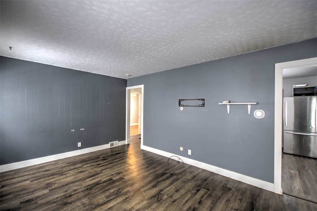 128 Victoria Avenue Decatur, IL 62522 - Photo 8 of 27 Gallery Image 8