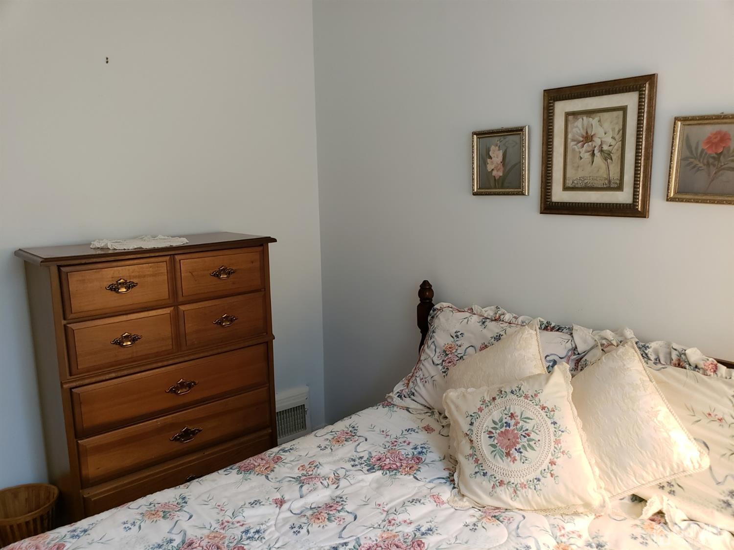 33 Tunison Road New Brunswick, NJ 08901 - Photo 13 of 27 a bed in a bedroom with a bed