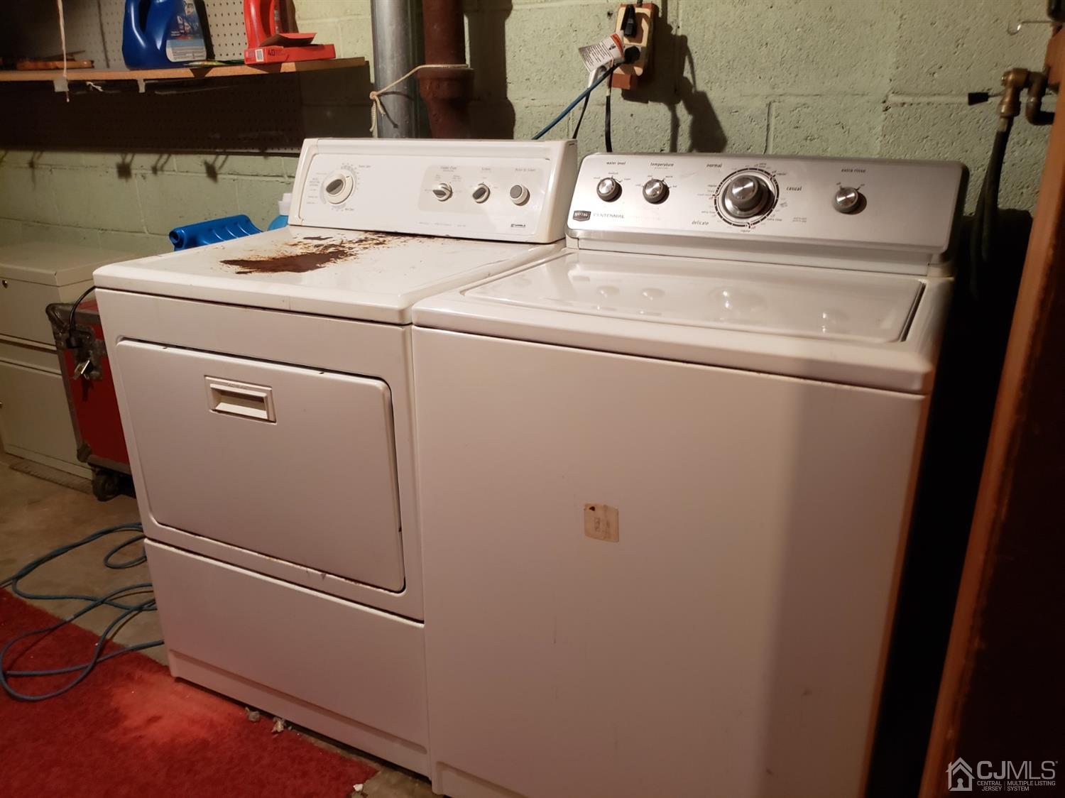 33 Tunison Road New Brunswick, NJ 08901 - Photo 22 of 27 a close up view of washer and dryer with washer