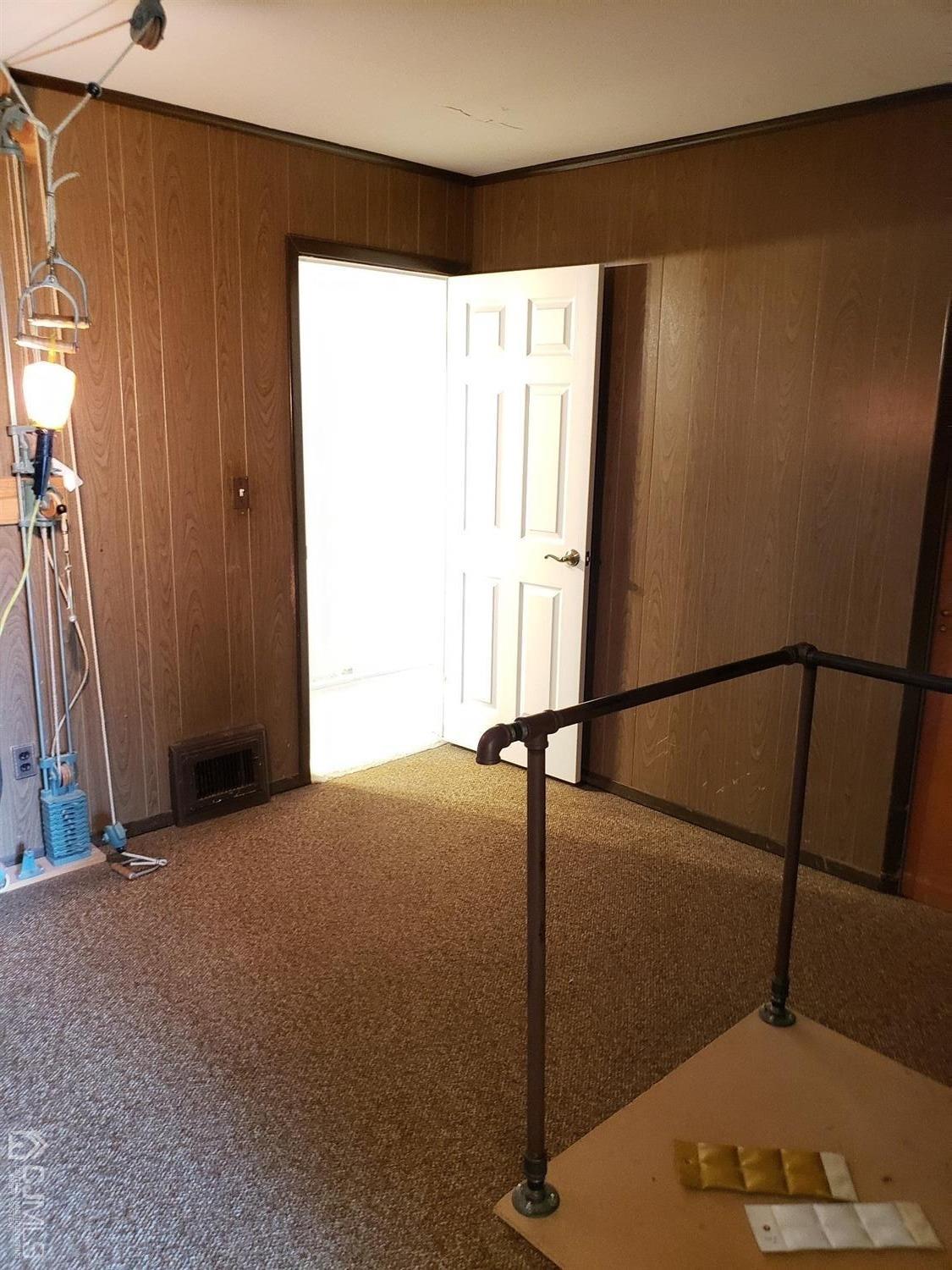 33 Tunison Road New Brunswick, NJ 08901 - Photo 9 of 27 a view of an empty room with a window