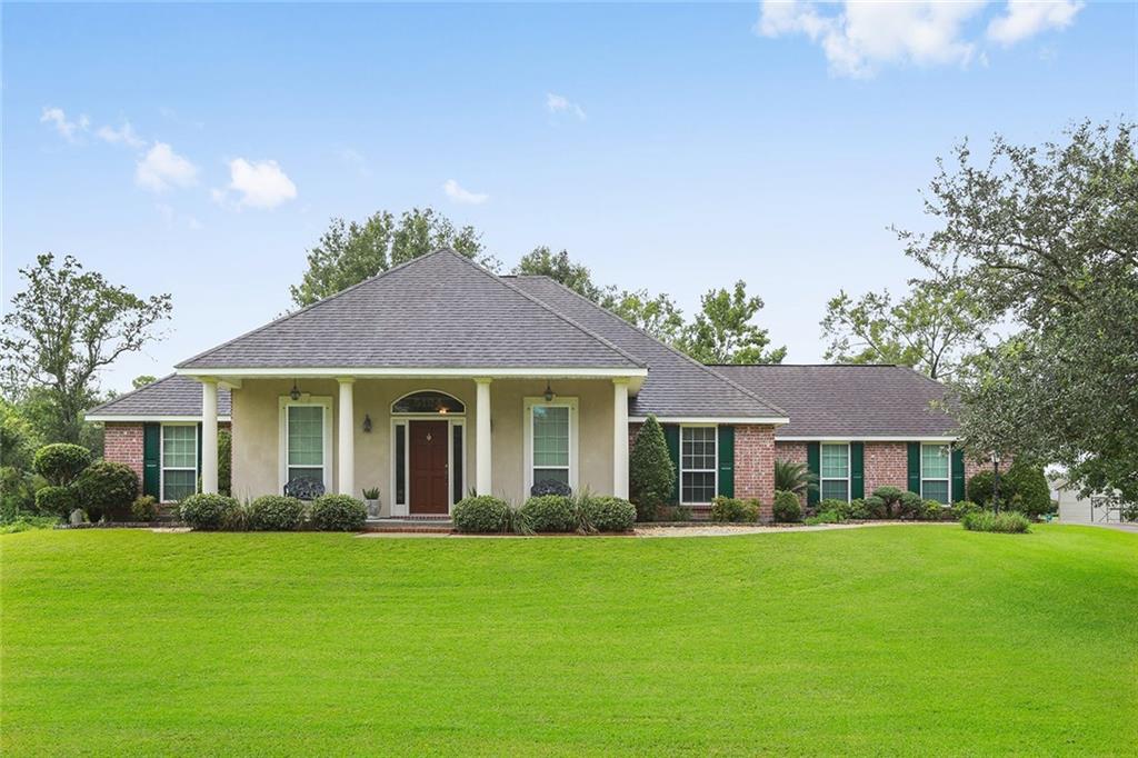 5124 Sharpe Road Marrero, LA 70072 - Photo 1 of 20