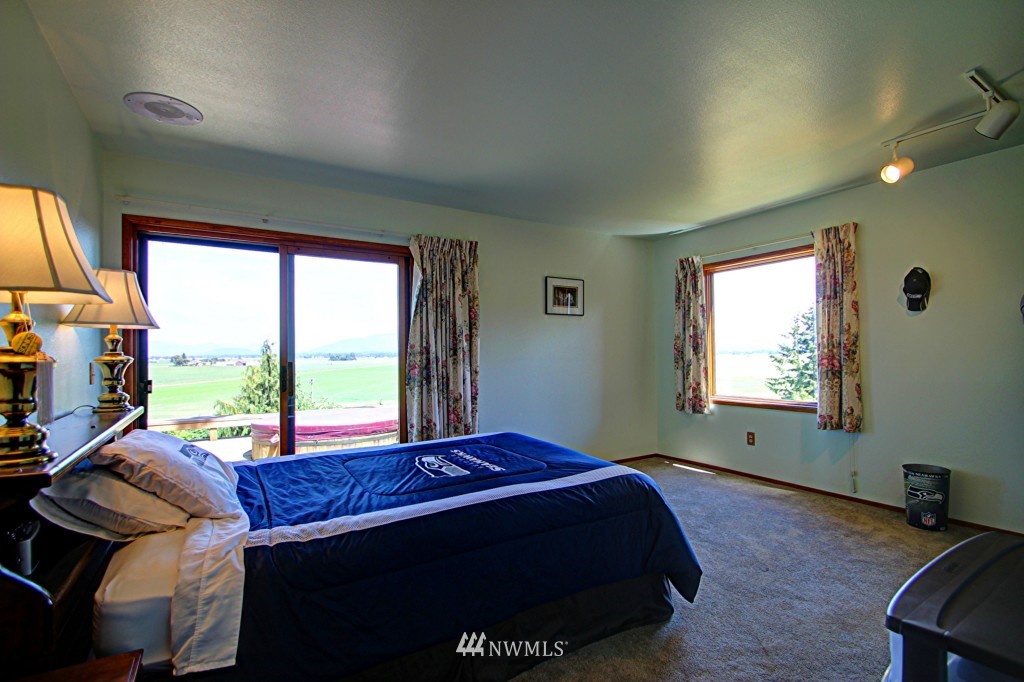 17608 Valentine Road Mount Vernon, WA 98273 - Photo 12 of 20