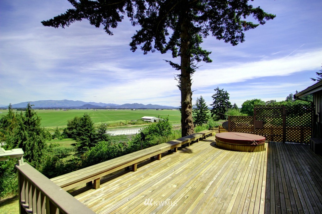 17608 Valentine Road Mount Vernon, WA 98273 - Photo 4 of 20