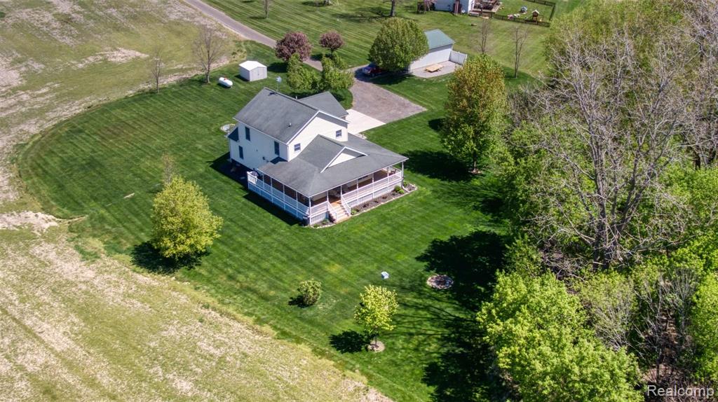 9276 Schrepfer Road Howell, MI 48855 - Photo 54 of 56