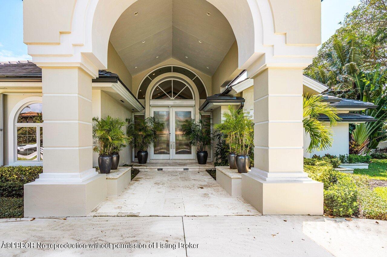 1400 Lands End Road Lantana, FL 33462 - Photo 3 of 51 005-1400LandsEndRoad-Manalapan-FL-33462-