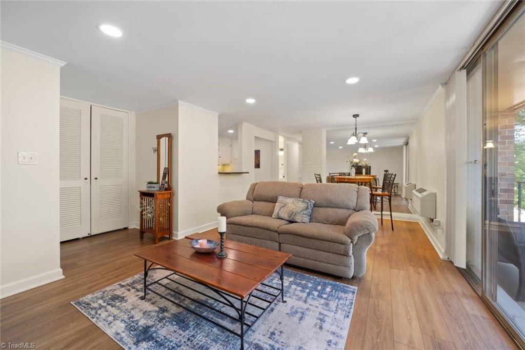 1727 South Hawthorne Road Winston-Salem, NC 27103 - Photo 3 of 31